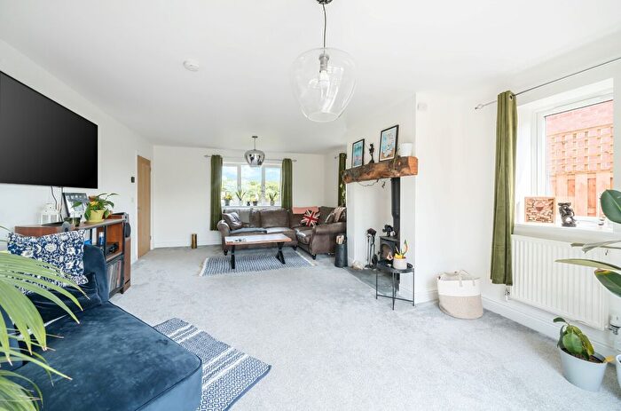4 Bedroom Detached House For Sale In Ramblers Way, Winforton, Herefordshire, HR3