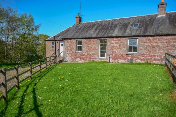 2 Bedroom Flat To Rent In Simprim Farm, Meigle, Kirriemuir, Angus, PH12