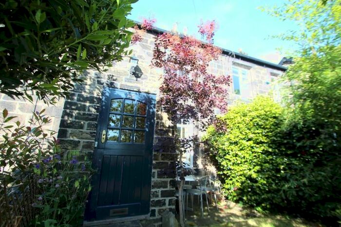2 Bedroom Cottage To Rent In Parkside Road, Meanwood, LS6