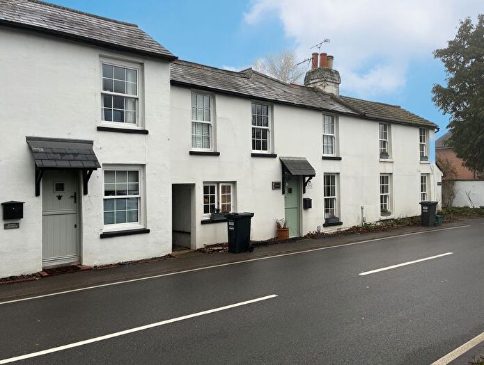 3 Bedroom Property For Sale In The Sett, Byers Lane, South Godstone, Godstone, Surrey, RH9