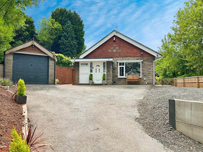 3 Bedroom Detached Bungalow For Sale In Doddswood Drive, Congleton, CW12