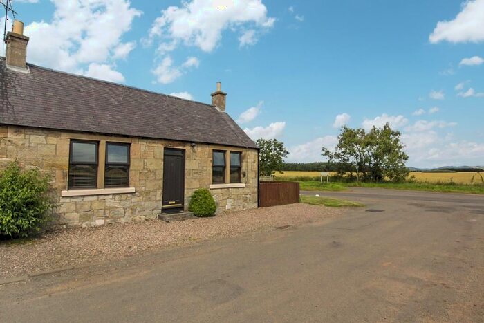 2 Bedroom Cottage To Rent In Shiells Farm Cottage, Ladybank, Fife, KY15