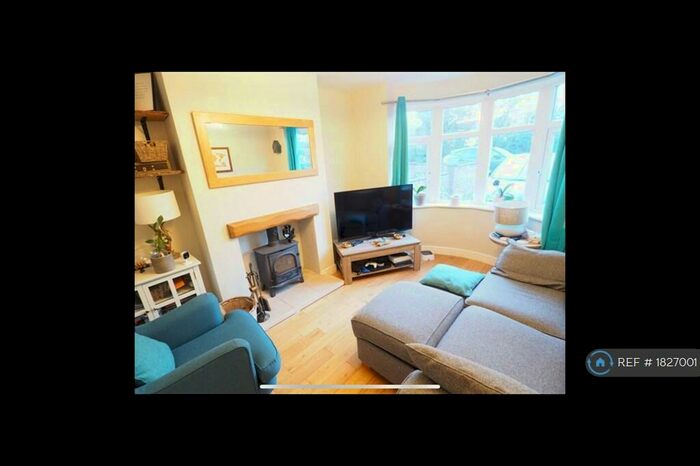 3 Bedroom Semi-Detached House To Rent In Constable Avenue, Littleover, Derby, DE23