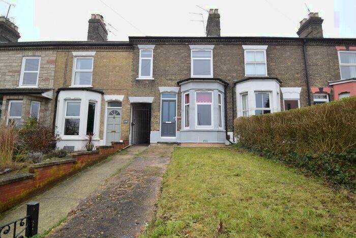 4 Bedroom Semi-Detached House To Rent In Dereham Road, Norwich, NR2