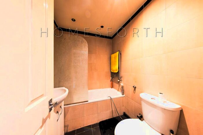 1 Bedroom Flat For Sale In Belsize Road, Kilburn, NW6