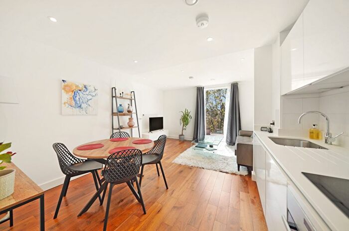 1 Bedroom Flat To Rent In Maygrove Road, West Hampstead, NW6