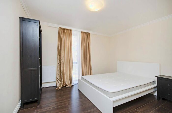 2 Bedroom Flat To Rent In Charcot Road, Colindale, London, NW9