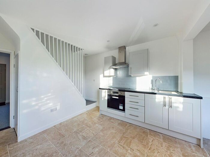 2 Bedroom End Of Terrace House For Sale In Jubilee Terrace, East Street, Westbourne, PO10