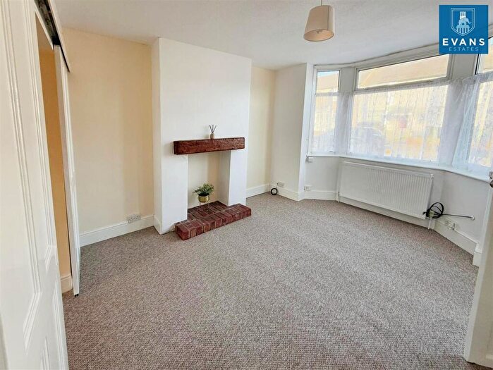2 Bedroom Terraced House For Sale In Chesterton Road, Coventry, CV6