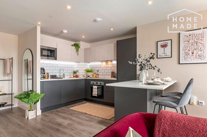 2 Bedroom Flat To Rent In Birmingham, B15