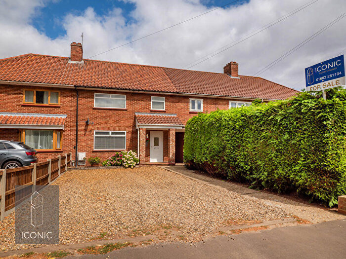 3 Bedroom Terraced House For Sale In Woodland Road, Hellesdon, Norwich., NR6