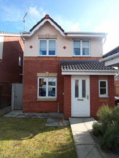 3 Bedroom Semi-Detached House To Rent In Stirling Lane, L25