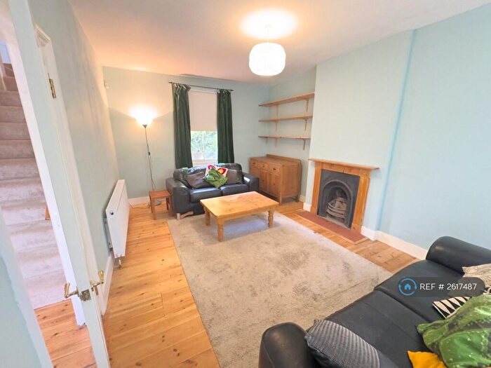 4 Bedroom Terraced House To Rent In Rommany Road, London, SE27