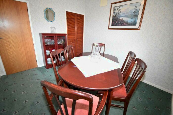 2 Bedroom Semi-Detached Villa For Sale In Fiveways, Hurlford, Kilmarnock, KA1