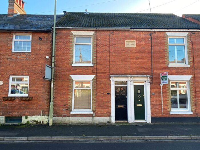 3 Bedroom House To Rent In Winchester Road, Romsey, SO51