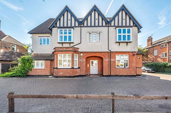 2 Bedroom Apartment For Sale In Homefield Road, Bromley, BR1
