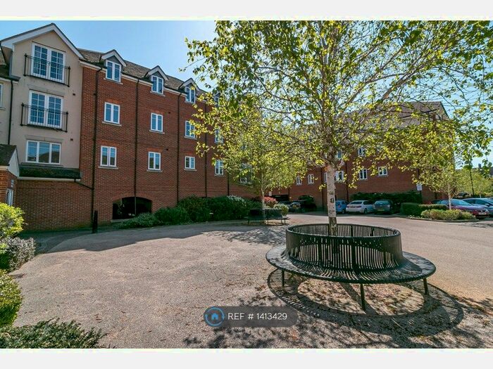 2 Bedroom Flat To Rent In Hitchin, Hitchin, SG5