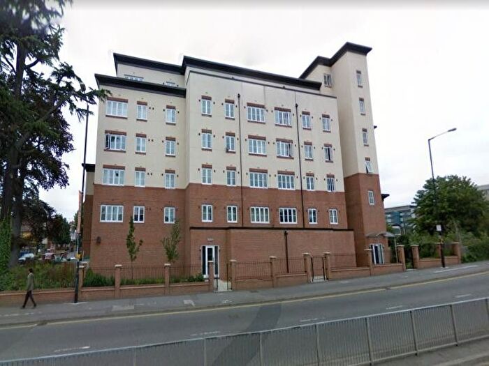 2 Bedroom Flat To Rent In Centrika, Bath Road, Slough, Berkshire, SL1