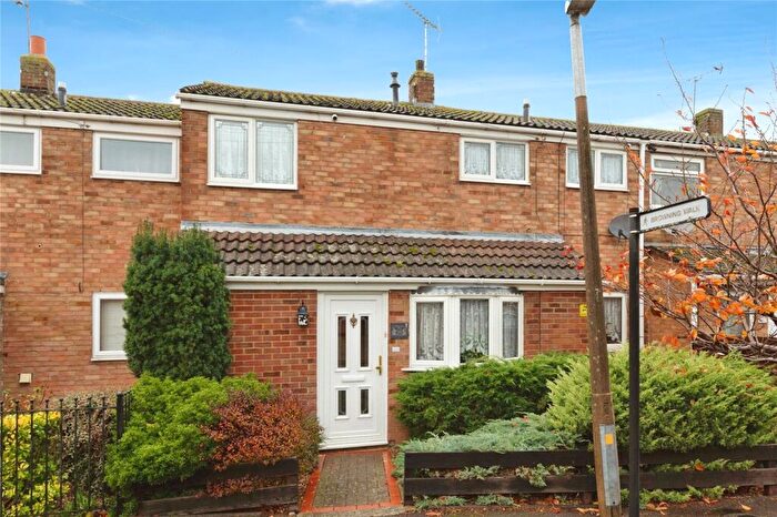 3 Bedroom Terraced House For Sale In Chesterton Way, Tilbury, Essex, RM18