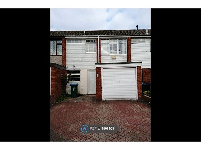 3 Bedroom Terraced House To Rent In Manfield Avenue, Coventry, CV2