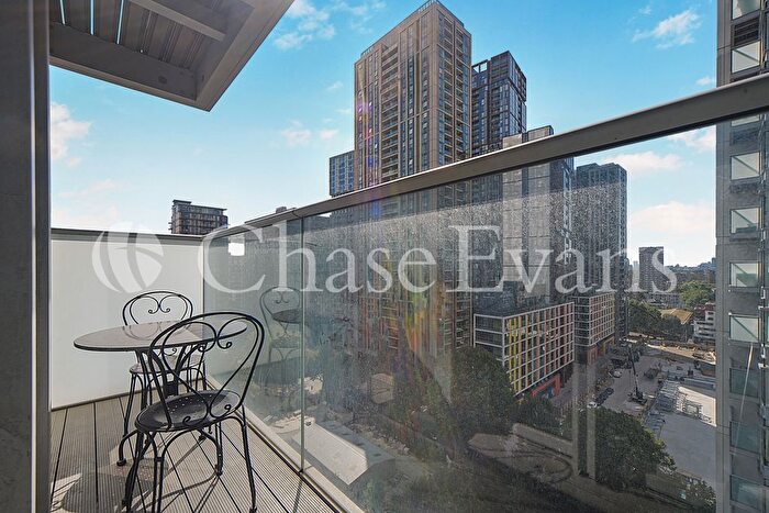 1 Bedroom Flat To Rent In Pan Peninsula Square, Canary Wharf, London, E14
