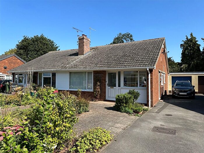 2 Bedroom Bungalow To Rent In Drakes Park, Wellington, Somerset, TA21