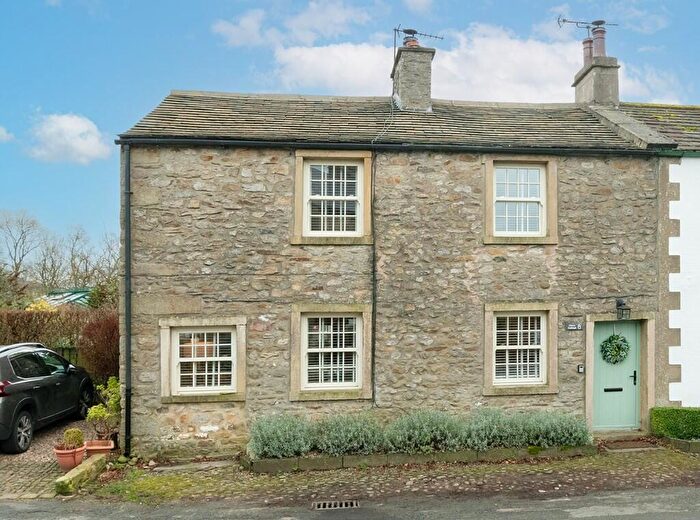 3 Bedroom Cottage For Sale In Maypole Green, Long Preston, BD23