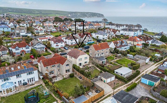 2 Bedroom Flat For Sale In Walrond Road, Swanage, BH19