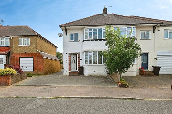 3 Bedroom Semi-Detached House For Sale In Gerrard Avenue, Rochester, Kent, ME1