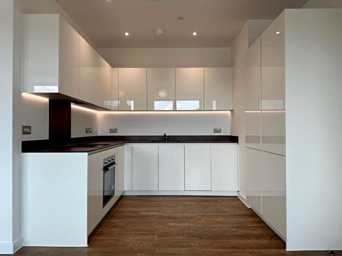 2 Bedroom Apartment To Rent In Eagle Way, Great Warley, Brentwood, CM13