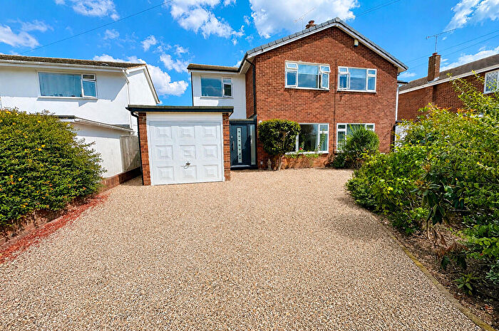 3 Bedroom Semi-Detached House For Sale In Falbro Crescent, Benfleet, SS7