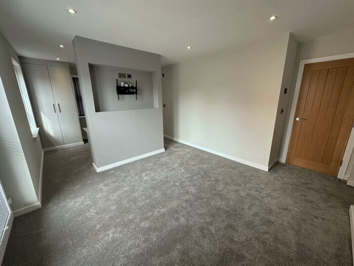 2 Bedroom Apartment To Rent In Church Street, Bingham, NG13