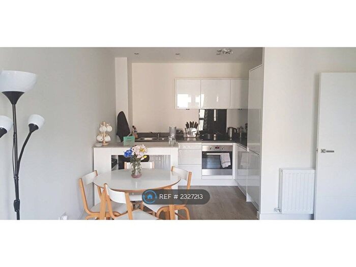 1 Bedroom Flat To Rent In Halley House, London, NW9