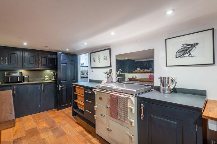 2 Bedroom Flat For Sale In Imperial Court, Lynton, EX35