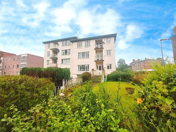 2 Bedroom Flat To Rent In Widmore Road, Bromley, BR1