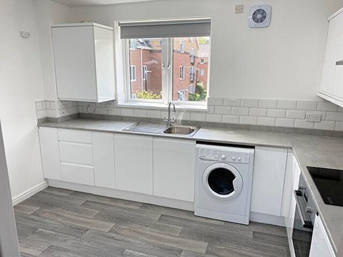 2 Bedroom Apartment To Rent In The Slipway, Penarth, CF64