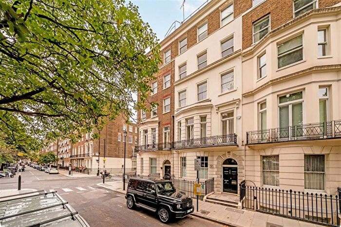 2 Bedroom Flat To Rent In Montagu Square, Marylebone, W1H