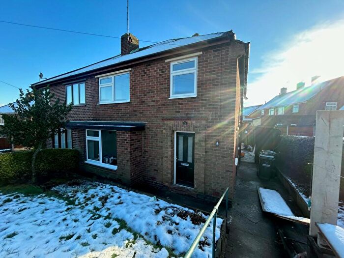 3 Bedroom Semi-Detached House To Rent In Campbell Drive, NG4