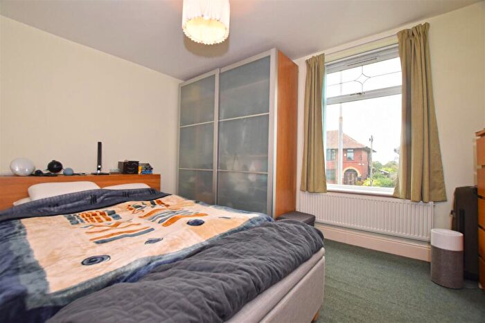 4 Bedroom Terraced House For Sale In Rochdale Road, Middleton, Manchester, M24