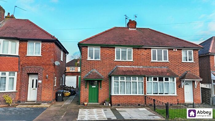 3 Bedroom Semi Detached House For Sale In Bembridge Road, Leicester, LE3