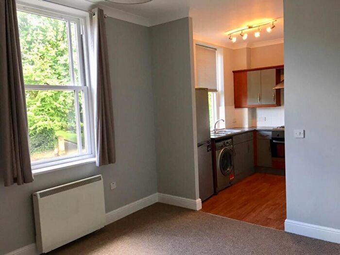 1 Bedroom Apartment To Rent In Gough Road, Edgbaston, Birmingham, B15