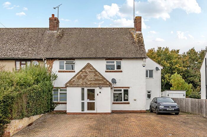 4 Bedroom Semi Detached House For Sale In Hook Norton, Oxfordshire, OX15