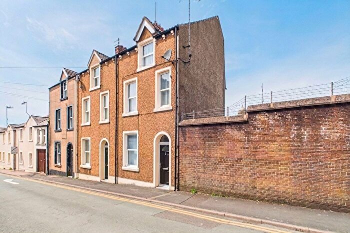 4 Bedroom End Terrace House For Sale In Pinfold Street, Workington, CA14