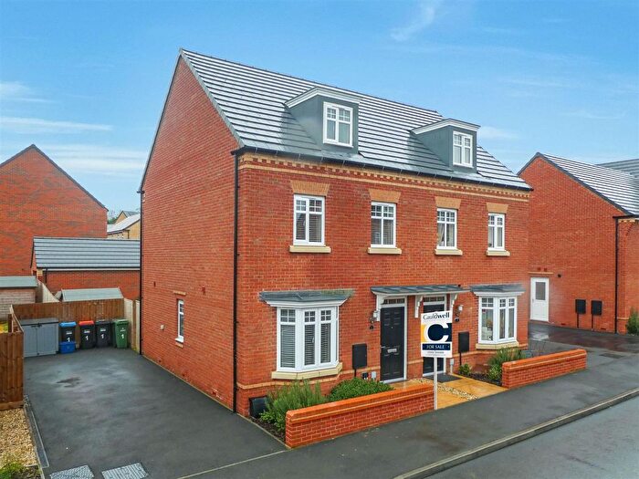 3 Bedroom Semi-Detached House For Sale In Bannister Drive, Eagle Farm South, Milton Keynes, MK17