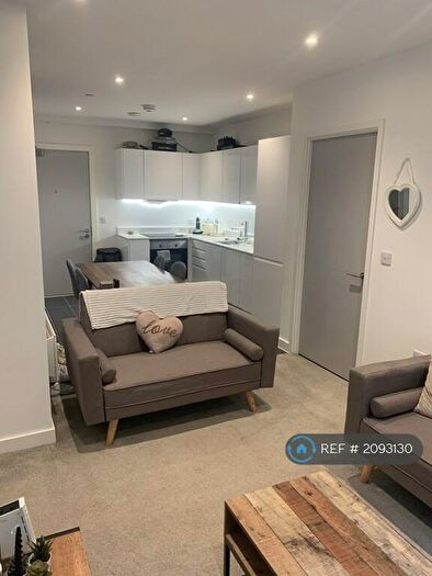 2 Bedroom Flat To Rent In Tib Street, Manchester, M4