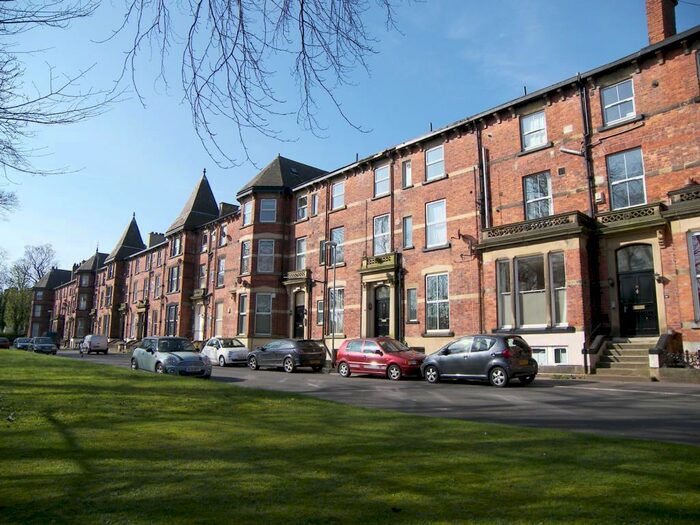 1 Bedroom Apartment To Rent In Flat, Westfield Terrace, Chapel Allerton, Leeds, B2