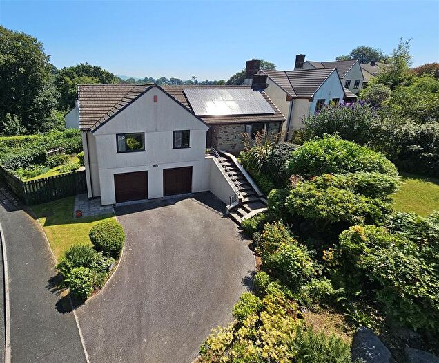 3 Bedroom Detached Bungalow For Sale In Manor Road, Tavistock, PL19