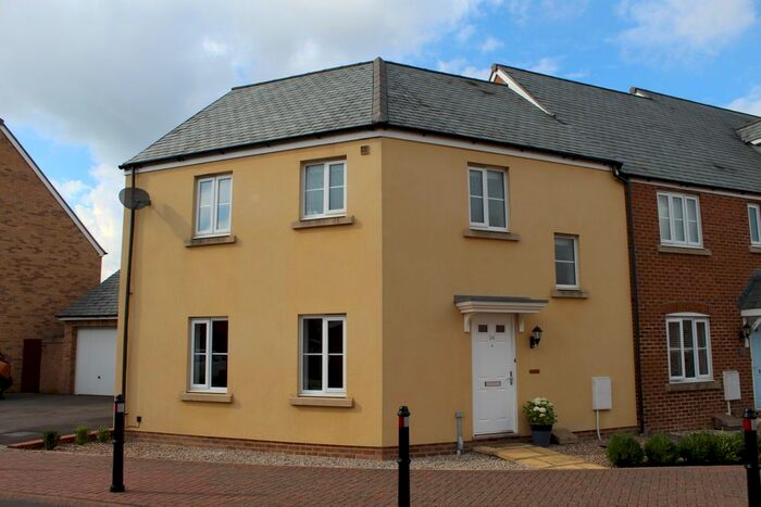 3 Bedroom Semi-Detached House To Rent In Sparrow Street, Yarnbrook, Trowbridge, BA14