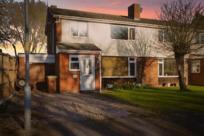 3 Bedroom Semi-Detached House For Sale In Onley Park, Willoughby, Rugby, CV23