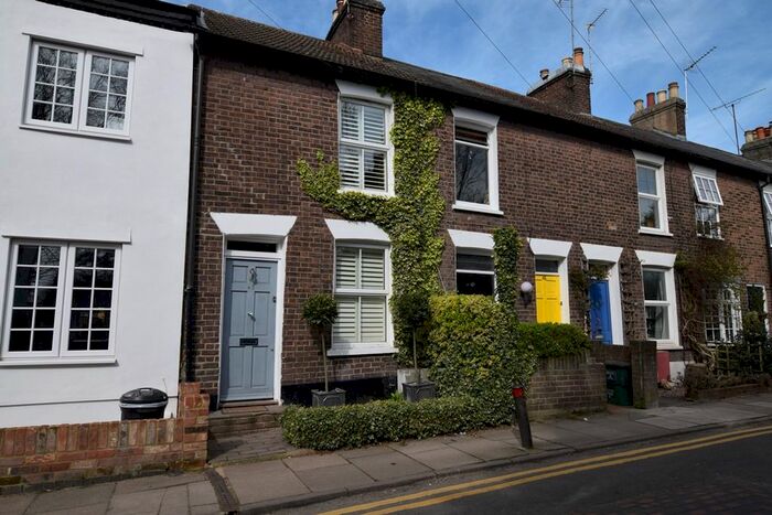 2 Bedroom Cottage To Rent In Church Street, St Albans, AL3